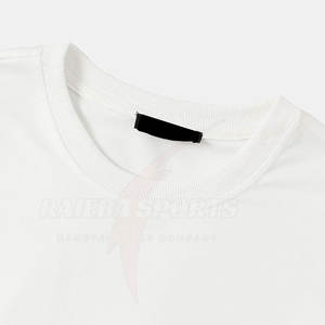 Pull-over d'hiver pour hommes, couleur unie, impression personnalisée de créateur, taille XS, tissu teint uni, style tendance - Product Image 3