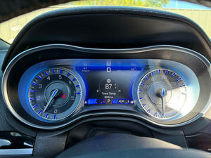 UTILISÉ LHD/RHD 2021 CHRYSLER 300 S V6 RWD - Product Image 2