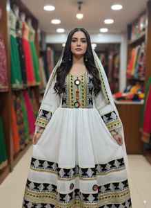 Vente en gros à bas prix Vêtements traditionnels afghans pour femmes Robe longue afghane pour dames avec pompon et broderie de pièces de monnaie Robes décontractées - Product Image 4