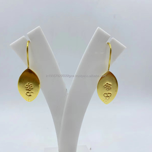 ต่างหูเงินสเตอร์ลิง925สไตล์คลาสสิกสวยงาม1ไมครอนชุบทองสำหรับงานแต่งงานของขวัญที่สมบูรณ์แบบ - Product Image 1