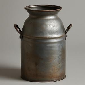 Bidon de lait galvanisé rustique élégant fabriqué à la main avec style antique parfait pour les maisons cuisines jardin extérieur décoration de ferme - Product Image 3