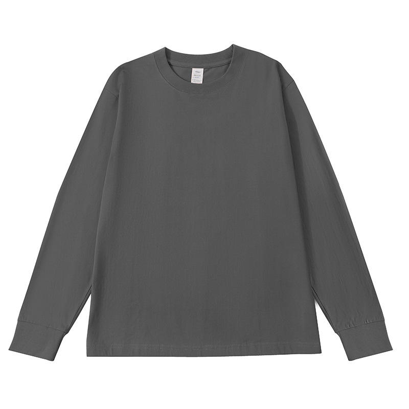 สีเทาเข้ม