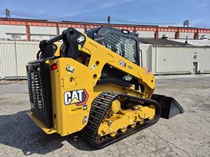 Chargeuse compacte 2024 CAT 255 d'occasion - Product Image 3