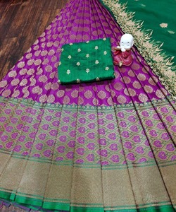 Saree en soie d'art avec beau travail Prix le plus bas du marché Surat Gujart Vêtement ethnique ethnique - Product Image 5