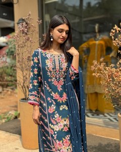 Traje Salwar de estilos tradicionales elegantes, tela Reyon de la mejor calidad para festivales, fiestas, bodas, ropa India pakistaní para mujeres - Product Image 3