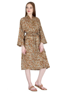 Robe de nuit pour femme 100 % coton, col en V, coupe trapèze, manches longues, imprimé floral artisanal écologique, avec ceinture à nouer - Product Image 4
