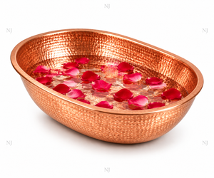 Bassin ovale en cuivre martelé NJ avec poignées annulaires pour pédicure et spa des pieds en salon - Product Image 2