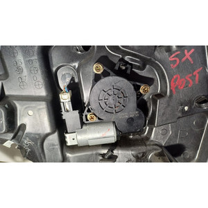 Mécanisme de levage de la vitre arrière. SX MAZDA 3 Série Berline BP4K73590E Y603 (03>09) - Product Image 2