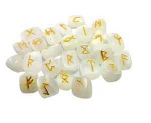 Premium Sunstone Rune Set Grabado Piedras preciosas Runas Stones Set Crystal Rune Set Amor pulido para la adivinación Curación y Reiki - Product Image 5