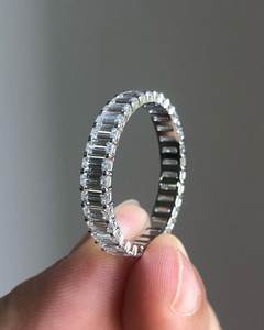 Anillo de diamante cultivado en laboratorio de lujo para mujer, joyería brillante elegante para compromiso, boda y uso diario a la venta - Product Image 2