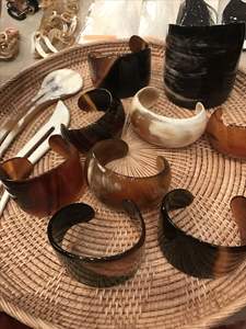 Brazalete de Cuerno Moderno, Hecho a Mano, de Cuerno Natural para Bodas, Fiestas, Mujeres y Niñas - Product Image 3