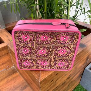 Boîte de rangement élégante pour cosmétiques de maquillage Boîte de maquillage artisanale en cuir usiné à la main, boîte d'organisation de salle de bain vanité Offre Spéciale nouveau design - Product Image 6