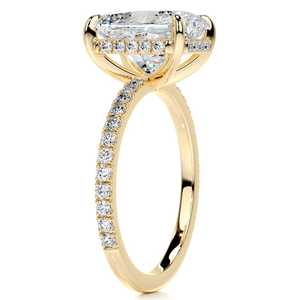 Anillo de compromiso de diamantes Princess Cut VVS Moissaniteb en plata de ley 925 con banda pavimentada Diseño clásico y elegancia moderna - Product Image 3