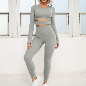 Vente en gros de vêtements de yoga et de sport OEM ODM pour femmes, ensemble de leggings de style yoga, fitness et course à pied, ensemble 2 pièces pour femmes actives - Product Image 3