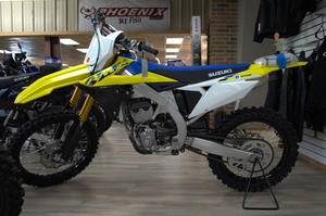 Prêt à être expédié : Nouvelle moto RM-Z250 2025, 250cc, vitesse maximale >80 km/h, puissance 1001-2000W, disponible en stock avec garantie - Product Image 3