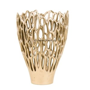 Arte creativo moderno Diseñador elegante Chapado en oro de alta calidad Metal resistente Aspecto atractivo Florero Suministros de decoración del hogar - Product Image 3