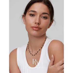 Collana con Ciondolo Celestiale in Oro Inossidabile con Catena di Perline Nere, Collane di Perline con Spinello Nero e Onice, Accessorio di Moda - Product Image 4