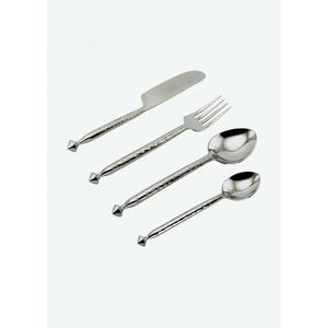 Decoración única hecha a mano diseño martillado mango plata espejo pulido diseñador ensalada servir cuchara y tenedor conjunto para boda - Product Image 3