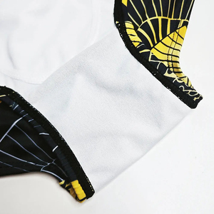 Shorts de bain respirants pour hommes de la marque UXH, sexy, en toile noire, shorts de plage assortis à la vitesse, avec effet push-up Hi-Q - Product Image 6