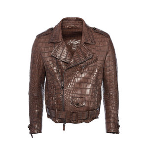 Veste en cuir classique gaufré pour femmes - Design respirant en tricot écologique avec une coupe moderne et une texture intemporelle - Product Image 1