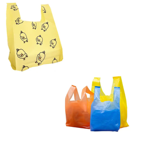 Sacs en plastique de T-shirt de LDPE conçus sur mesure de haute qualité - Product Image 4