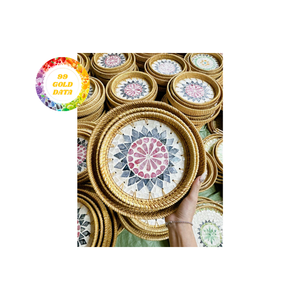 Bandeja de ratán ecológica hecha a mano con incrustaciones de perlas, cesta de almacenamiento para sala de estar decorativa Natural para el hogar - Product Image 5