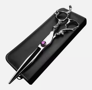 Ciseaux de coiffure professionnels en acier inoxydable allemand, 5,5 pouces, avec poignée Dragon noire et élégante, à vis fantaisie - Product Image 1