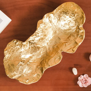 Plateau de service en métal décoratif abstrait en aluminium moderne de haute qualité, opulent, artisanal, doré, thème mariage, pour restaurants, maison - Product Image 2