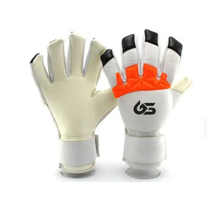 ถุงมือผู้รักษาประตูชายไซส์ใหญ่ คุณภาพสูง ออกแบบพิเศษ ระบายอากาศได้ดี หนังแท้ แห้งเร็ว กันลม GARCIS SPORTS GS-4015 - Product Image 1