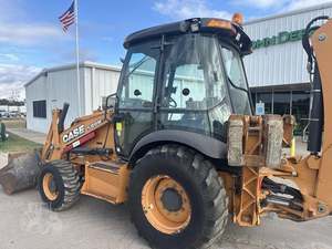 Cargadora de Ruedas Usada de 580L, Retroexcavadora, Minicargadora, Cargadora de Troncos, Carga Nominal de 15 Toneladas, Motor Perkins, 90% Nueva, en Venta - Product Image 5