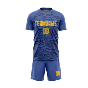 Uniforme de football pour hommes de style luxueux, vente chaude, anti-rides, qualité supérieure, prix raisonnable, uniforme de football avec un matériau durable - Product Image 1
