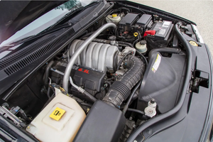 CONDUCCIÓN - VEHÍCULO USADO CON VOLANTE A LA IZQUIERDA |   Volante a la derecha |   Jeep Grand Cherokee SRT8 2010 con 29 mil millas - Product Image 3