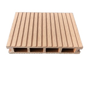 Tarima de WPC de Diseño Moderno de Primera Generación, Suelo Compuesto de PVC con Acabado de Grano de Madera para <span class=keywords><strong>Piscina</strong></span>, Balcón, Jardín y Exteriores - Product Image 3