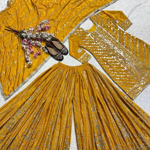 Vêtements et accessoires Haut de travail léger en fausse georgette et palazzo Sharara avec dentelle fantaisie Dupatta - Product Image 1