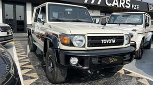 Para Hilux Diésel Turbo, Transmisión Automática Izquierda Oscura R18, 2024 Pickup LC79 LX V6 4.0L Doble Cabina con Techo Solar Panorámico - Product Image 6