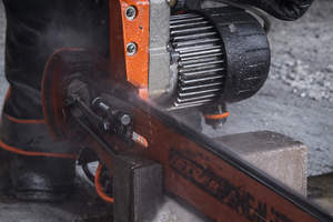 Scie à chaîne industrielle haute fréquence pour béton et briques Victar DeepCut HF-500 - Product Image 4