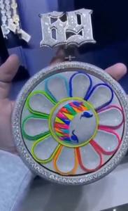 Pendentif personnalisé en forme de fleur serti de pierres |   Bijoux Hip Hop en Moissanite VVS |   Émail en argent 925 unisexe certifié GRA CONCEPTION - Product Image 3