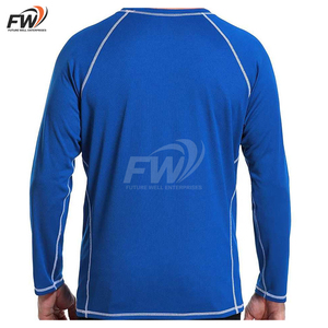 เสื้อยืดออกกำลังกายแบบรัดรูปแขนยาวสำหรับผู้ชาย พิมพ์ลายโลโก้ตามสั่ง เสื้อรัดรูปสำหรับกีฬา BJJ และ MMA แบบซับลิเมชั่น - Product Image 4
