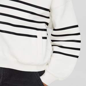 Sudaderas con capucha de cuello alto con cremallera de 1/4 cuartos gruesas de gran tamaño a la moda personalizada para mujer - Product Image 6