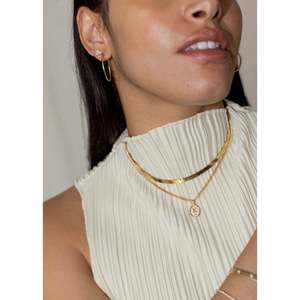 Collier pendentif Lettre d'amour en diamant avec chaîne gourmette, Breloques élégantes en diamant - Product Image 5