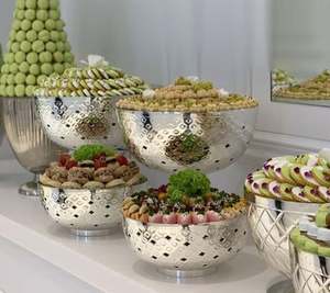 Bol de service à chocolat de table pour hôtel Plateaux à chocolat en métal poli or de qualité de luxe avec base en bois à bon prix - Product Image 6