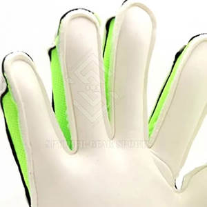 Gants de gardien de but de haute qualité pour adultes unisexes, pour sports de plein air, antidérapants, fermeture à boucle et crochet, protection des doigts, nouvelle arrivée 2025, personnalisables - Product Image 5