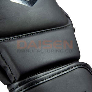 Guantes de entrenamiento de MMA de alta calidad hechos en Pakistán, cómodos guantes de cuero para entrenamiento de MMA unisex - Product Image 6