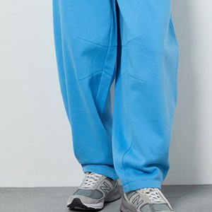 Conjunto Deportivo de Dos Piezas para Mujer, Diseño Urbano, Cálido y Acogedor, de Felpa Suave, de Alta Calidad, Corte Holgado, Perfecto para el Invierno 2026 - Product Image 4