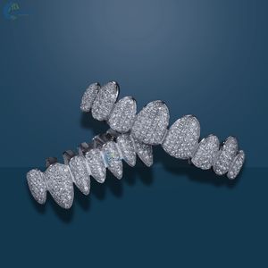 14K Or jaune massif Glacé Grillz Incolore Moissanite Diamant Personnalisé Grillz Rappeur Style Hip Hop Grillz Pour Hommes - Product Image 6