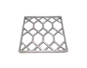 Metal Handicrafts Trending <b>Trivets</b> With Nickel Finishing Table Top Home Hotel Restaurant <b>Kitchen</b> Usage for Warm & Cold <b>Trivets</b> - Product Image 1