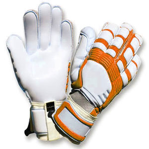 Gants de gardien de but avec paume en latex allemand blanc à haute adhérence, protection dorsale en caoutchouc rouge durable injecté pour les matchs de football - Product Image 5