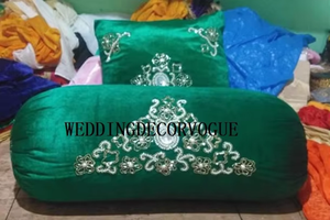 Taie d'oreiller en velours doux Coussin décoratif de luxe au design abstrait pour mariage et décoration intérieure Aspect élégant et confortable - Product Image 2