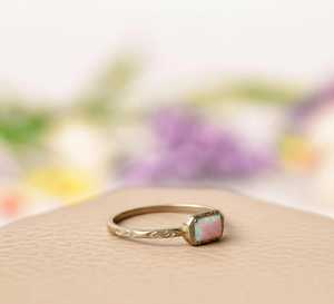 Anillo Delicado con Ópalo Baguette, Anillo con Piedra Preciosa de Ópalo, Plata de Ley 925, Chapado en Oro de 14K, Piedra de Nacimiento de Octubre, Anillo Apilable - Product Image 6