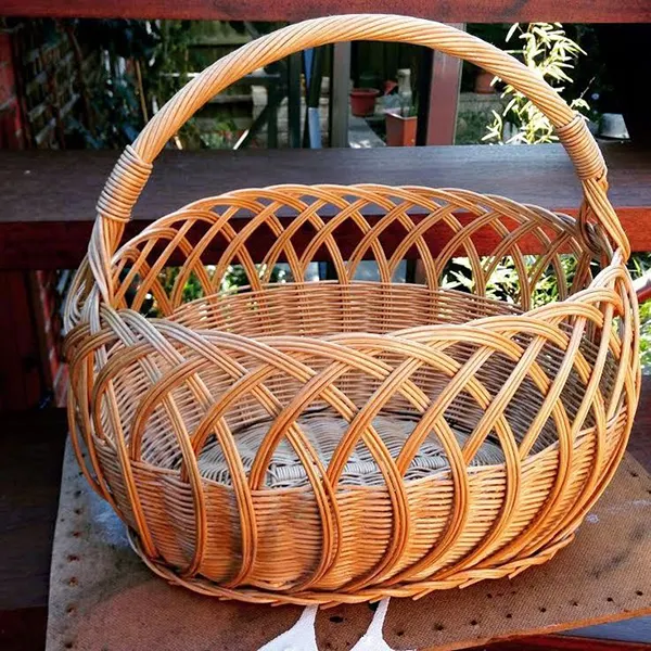 Cestino portaoggetti intrecciato in Rattan retrò di alta qualità cesto da picnic per la conservazione dei fiori di frutta